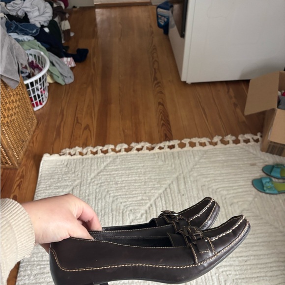 Vintage y2k Brown Loafers - Picture 2 of 7
